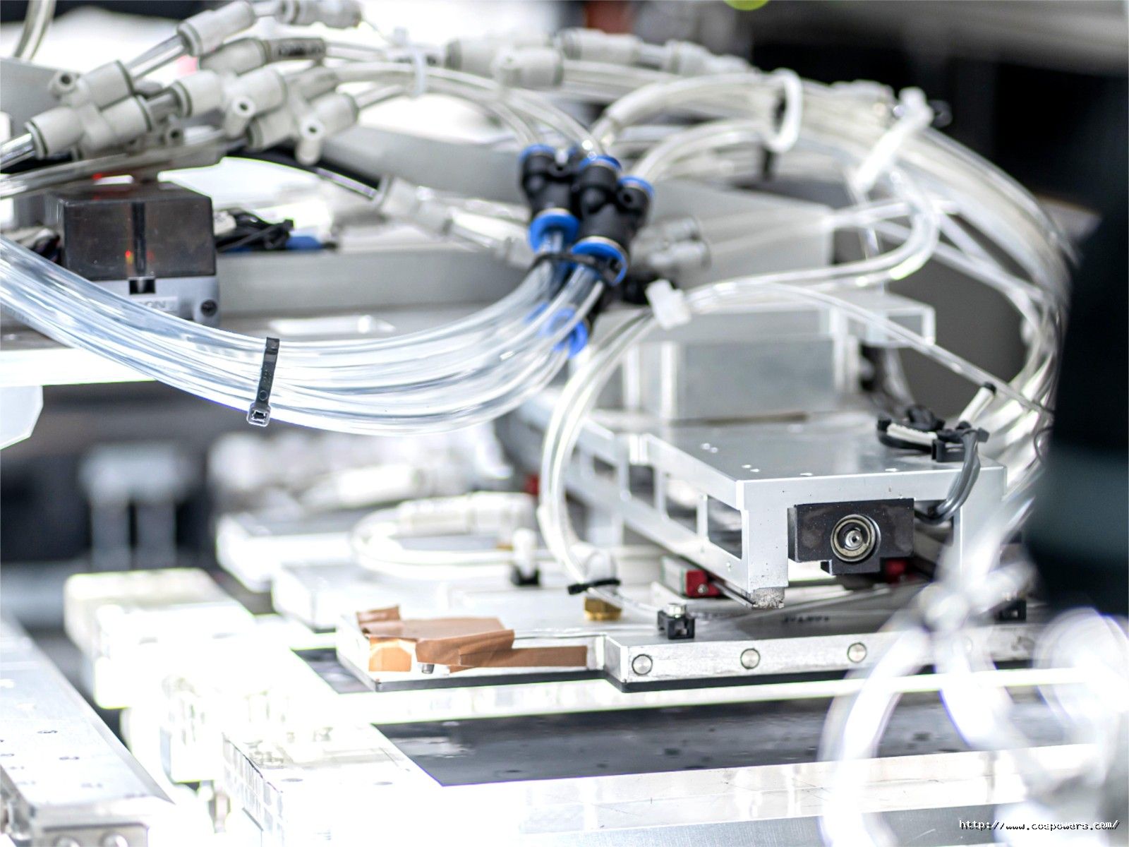 1695018710827664BCGH.jpg 1695018710827664BCGH.jpg